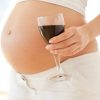 Uống rượu khi mang thai